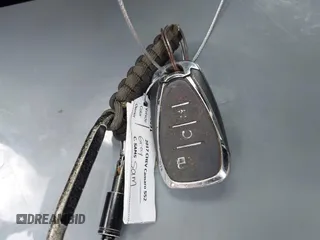 2017 Chevrolet Camaro 2SS с VIN 1G1FH1R73H0193015, выставлен на аукционе IAAI как лот 42000987 с пробегом 99 903 миль миль и . История ставок и продаж доступна на DreamBid. Изображение 11.