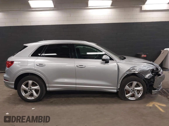 2021 Audi Q3 Premium with VIN WA1AUCF34M1078805, listed as a IAAI auction lot 42026360 with 38,473 mi miles and . Bid and sale history available at DreamBid. Image 13.