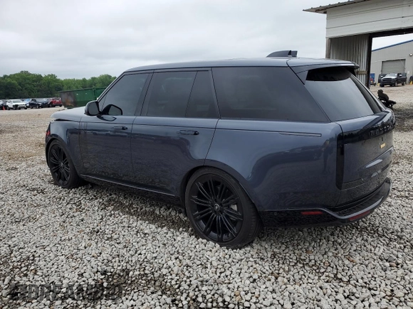 2025 Land Rover Range Rover SE with VIN SALKP9FU4SA284208, listed as a Copart auction lot 55233495 with 10,801 mi miles and Salvage title. Bid and sale history available at DreamBid. Image 2.