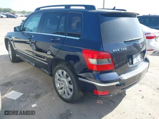 2012 Mercedes-Benz GLK-Class GLK 350 with VIN WDCGG8HB9CF885891, listed as a IAAI auction lot 42007117 with 153,562 mi miles. Bid and sale history available at carsss.com. Image 3.
