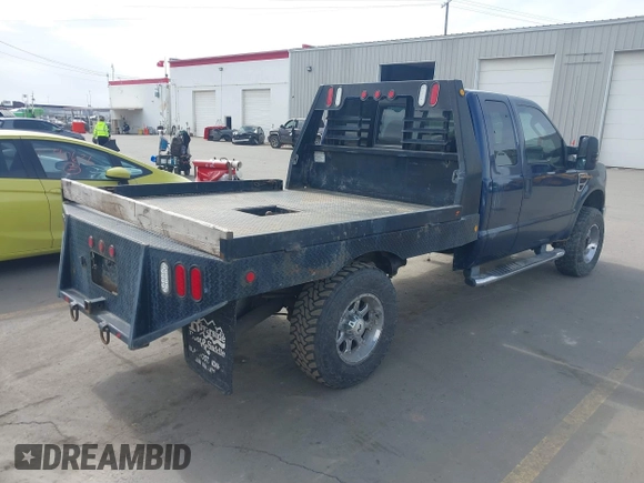 2008 Ford Super Duty F-250 SRW XL with VIN 1FTSX21R88ED25961, listed as a IAAI auction lot 41697284 with 352,731 mi miles. Bid and sale history available at carsss.com. Image 4.