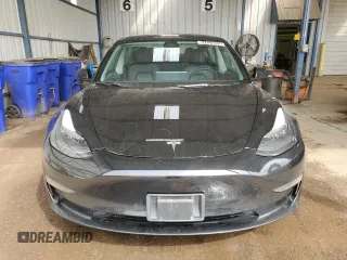 2022 Tesla Model 3 with VIN 5YJ3E1EA0NF369620, listed as a Copart auction lot 54424025 with 94,256 mi miles and Clean Title. Bid and sale history available at DreamBid. Image 5.