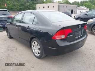 2008 Honda Civic LX с VIN 2HGFA16518H311882, выставлен на аукционе IAAI как лот 42277899 с пробегом 57 140 миль миль и . История ставок и продаж доступна на DreamBid. Изображение 3.