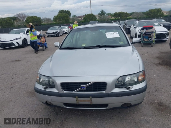 2004 Volvo S60 с VIN YV1RS61T842410353, выставлен на аукционе IAAI как лот 41880811 с пробегом 94 697 миль миль и . История ставок и продаж доступна на DreamBid. Изображение 12.