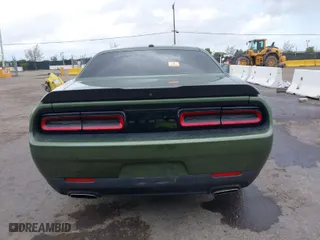 2020 Dodge Challenger SXT with VIN 2C3CDZAG7LH134915, listed as a IAAI auction lot 40704472 with 92,142 mi miles. Bid and sale history available at carsss.com. Image 16.
