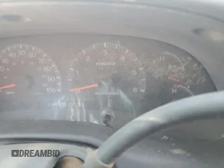 2000 Ford Expedition XLT with VIN 1FMRU15L6YLA47558, listed as a Copart auction lot 62499294 with 0 mi miles and Salvage Title. Bid and sale history available at carsss.com. Image 9.