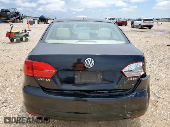 2013 Volkswagen Jetta SE with VIN 3VWDX7AJ3DM434233, listed as a Copart auction lot 60697485 with 74,333 mi miles and Salvage title. Bid and sale history available at DreamBid. Image 6.