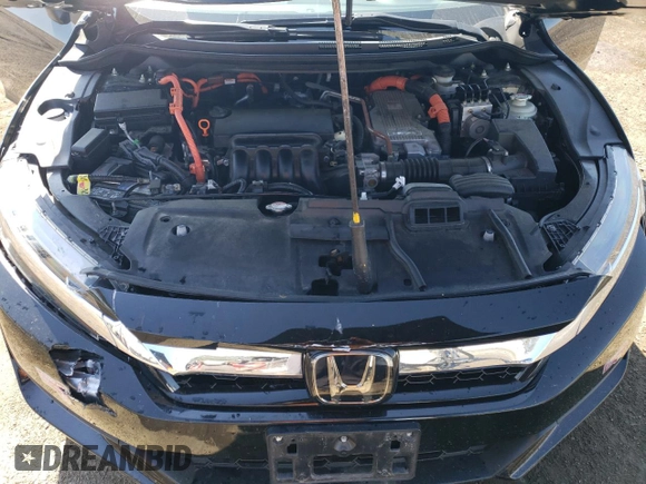 2018 Honda Clarity Plug-In Hybrid Touring with VIN JHMZC5F32JC005826, listed as a Copart auction lot 73752004 with 42,152 mi miles and Salvage Title. Bid and sale history available at carsss.com. Image 11.