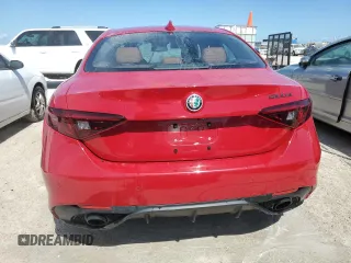 2019 Alfa Romeo Giulia Sport with VIN ZARFAMAN2K7605257, listed as a Copart auction lot 75080484 with 0 mi miles and Non Repairable. Bid and sale history available at carsss.com. Image 6.