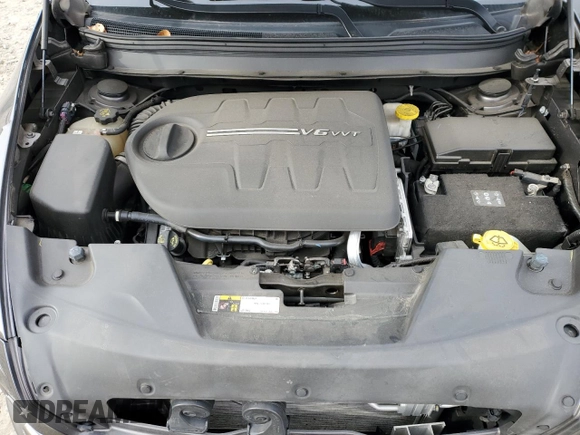 2018 Jeep Cherokee Overland with VIN 1C4PJMJX7JD575723, listed as a Copart auction lot 79604194 with 63,145 mi miles and Salvage Title. Bid and sale history available at carsss.com. Image 12.