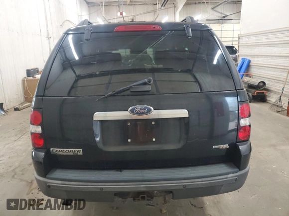 2006 Ford Explorer XLT z VIN 1FMEU73E06UB02857, wystawiony jako Copart lot #57403205 z przebiegiem 186 605 mil mil oraz Szkoda całkowita • Salvage title. Historia ofert i sprzedaży dostępna na DreamBid. Obrazek 6.
