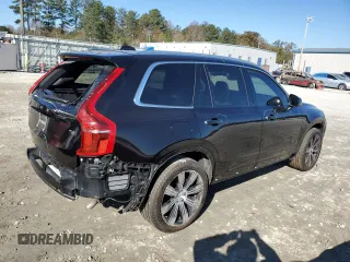 2022 Volvo XC90 Inscription with VIN YV4A22PL8N1824210, listed as a Copart auction lot 64283402 with 5,846 mi miles. Bid and sale history available at carsss.com. Image 3.