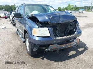 2006 Ford Expedition Special Service z VIN 1FMFU16596LA85320, wystawiony jako IAAI lot #42335340 z przebiegiem 213 308 mil mil oraz . Historia ofert i sprzedaży dostępna na DreamBid. Obrazek 6.