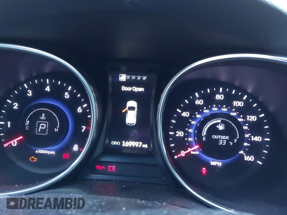 2014 Hyundai Santa Fe with VIN 5XYZUDLB4EG129473, listed as a IAAI auction lot 40978108 with 169,997 mi miles and . Bid and sale history available at DreamBid. Image 7.