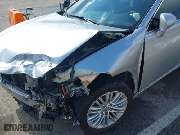 2014 Lexus ES 350 with VIN JTHBK1GG8E2144000, listed as a IAAI auction lot 41642879 with 154,073 mi miles. Bid and sale history available at carsss.com. Image 16.