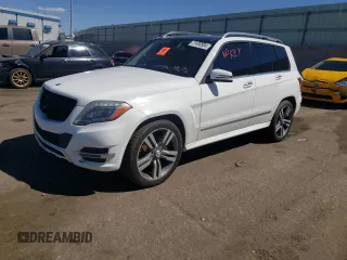 2013 Mercedes-Benz GLK 350 with VIN WDCGG8JB0DG002993, listed as a Copart auction lot 71490984 with 113,267 mi miles and Salvage Title. Bid and sale history available at DreamBid. Image 1.