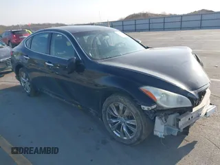 2013 Infiniti M with VIN JN1BY1AR3DM600436, listed as a IAAI auction lot 42031696 with 114,637 mi miles and . Bid and sale history available at DreamBid. Image 1.
