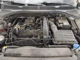 2020 Volkswagen Jetta SEL z VIN 3VWE57BU0LM087350, wystawiony jako IAAI lot #41581637 z przebiegiem 60 528 mil mil oraz . Historia ofert i sprzedaży dostępna na DreamBid. Obrazek 10.