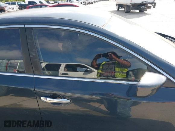 2017 Nissan Altima S with VIN 1N4AL3AP1HC265048, listed as a IAAI auction lot 42678478 with 192,557 mi miles and . Bid and sale history available at DreamBid. Image 13.