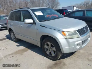 2007 Suzuki Grand Vitara XSport w/Snrf with VIN JS3TD944474204081, listed as a IAAI auction lot 41777788 with 109,963 mi miles. Bid and sale history available at carsss.com. Image 1.