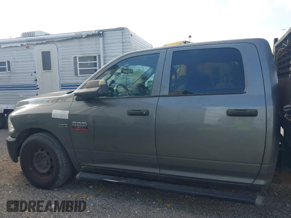 2012 Ram 2500 ST с VIN 3C6TD4HT2CG280731, выставлен на аукционе IAAI как лот 42378566 с пробегом 430 075 миль миль и . История ставок и продаж доступна на DreamBid. Изображение 14.