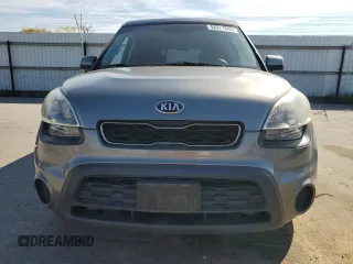 2013 Kia Soul with VIN KNDJT2A55D7500749, listed as a Copart auction lot 48377645 with 98,240 mi miles and Salvage Title. Bid and sale history available at DreamBid. Image 5.