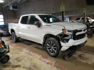 2024 Chevrolet Silverado 1500 RST with VIN 2GCUDEED2R1144228, listed as a Copart auction lot 46019775 with 23,073 mi miles and Salvage Title. Bid and sale history available at carsss.com. Image 4.