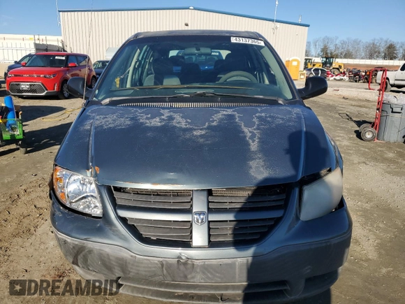 2007 Dodge Caravan SE with VIN 1D4GP25B07B119894, listed as a Copart auction lot 43137365 with 193,335 mi miles and Salvage title. Bid and sale history available at DreamBid. Image 5.