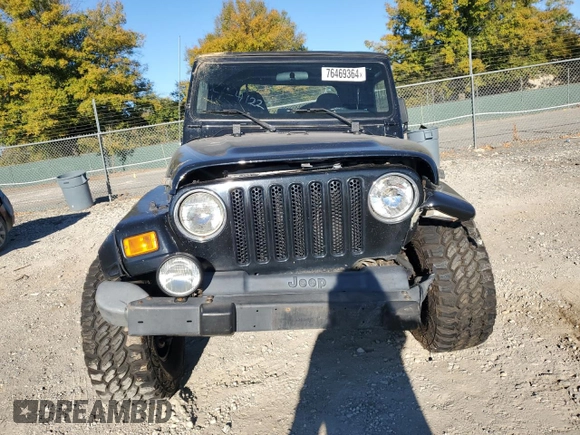 2002 Jeep Wrangler SE with VIN 1J4FA29P22P764181, listed as a Copart auction lot 76469364 with 134,275 mi miles and Salvage Title. Bid and sale history available at DreamBid. Image 5.