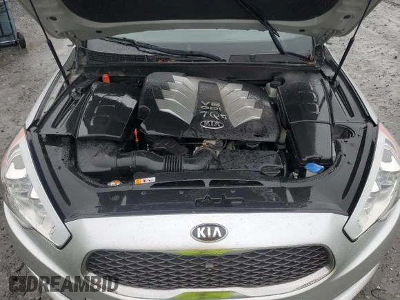 2015 Kia K900 Luxury z VIN KNALW4D45F6018822, wystawiony jako Copart lot #58448055 z przebiegiem 146 893 mil mil oraz Czysty tytuł • Clean title. Historia ofert i sprzedaży dostępna na DreamBid. Obrazek 11.
