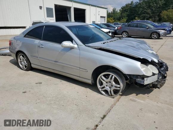 2004 Mercedes-Benz CLK 320 with VIN WDBTJ65J34F103073, listed as a Copart auction lot 73242984 with 252,293 mi miles and Clean Title. Bid and sale history available at DreamBid. Image 4.