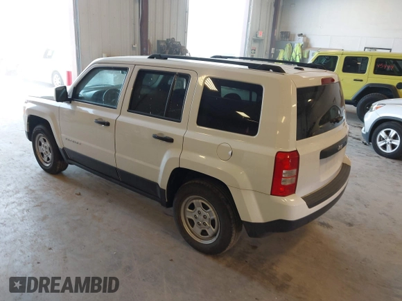 2016 Jeep Patriot Sport z VIN 1C4NJPBA2GD529003, wystawiony jako IAAI lot #42127852 z przebiegiem 53 153 mil mil oraz . Historia ofert i sprzedaży dostępna na DreamBid. Obrazek 3.