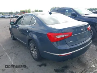 2015 Kia Cadenza Premium z VIN KNALN4D75F5174460, wystawiony jako IAAI lot #42521576 z przebiegiem 172 375 mil mil oraz . Historia ofert i sprzedaży dostępna na DreamBid. Obrazek 3.