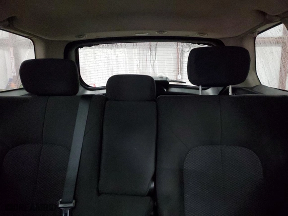 2011 Mitsubishi Endeavor LS with VIN 4A4JN2AS9BE031876, listed as a Copart auction lot 44925775 with 175,160 mi miles and Salvage Title. Bid and sale history available at carsss.com. Image 10.