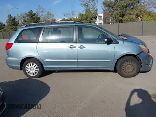2009 Toyota Sienna CE with VIN 5TDZK23C19S268830, listed as a IAAI auction lot 42032259 with 113,596 mi miles. Bid and sale history available at carsss.com. Image 13.