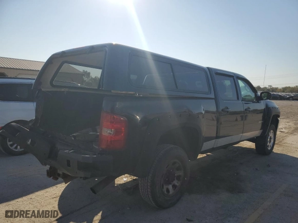 2011 Chevrolet Silverado 2500HD LTZ with VIN 1GC1KYCG5BF249139, listed as a Copart auction lot 75744484 with 224,194 mi miles and Salvage Title. Bid and sale history available at carsss.com. Image 3.