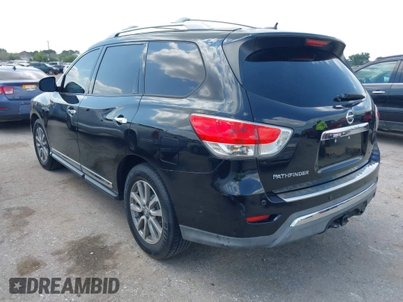 2015 Nissan Pathfinder SV with VIN 5N1AR2MN8FC689252, listed as a IAAI auction lot 42409596 with 165,825 mi miles and . Bid and sale history available at DreamBid. Image 3.