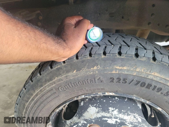 2013 Ford F-350 с VIN 1FT7X3B66DEA87375, выставлен на аукционе IAAI как лот 42812809 с пробегом 254 388 миль миль и . История ставок и продаж доступна на DreamBid. Изображение 3.