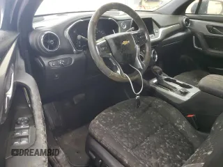 2022 Chevrolet Blazer LT z VIN 3GNKBCR45NS235950, wystawiony jako Copart lot #74542204 z przebiegiem Nie podano mil oraz Szkoda całkowita • Salvage title. Historia ofert i sprzedaży dostępna na DreamBid. Obrazek 8.
