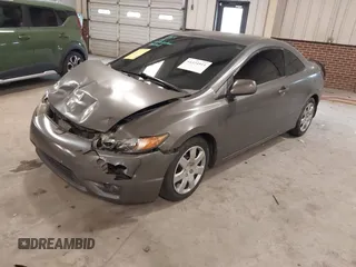 2008 Honda Civic Cpe LX with VIN 2HGFG12618H516020, listed as a IAAI auction lot 41374511 with 191,517 mi miles. Bid and sale history available at carsss.com. Image 2.