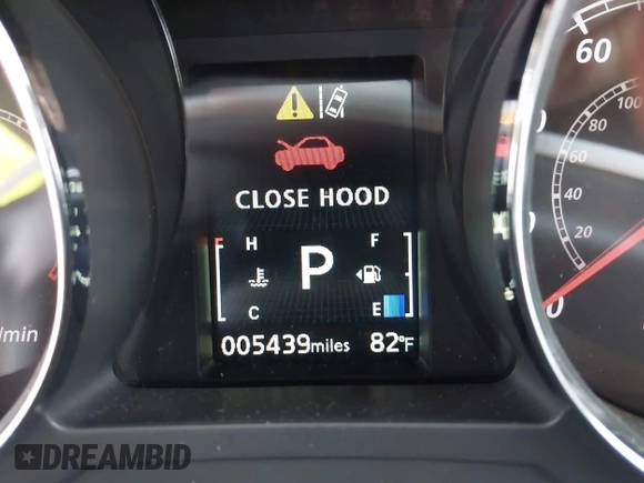 2024 Mitsubishi Outlander S z VIN JA4ARUAU8RU026106, wystawiony jako IAAI lot #42261854 z przebiegiem 5 439 mil mil oraz . Historia ofert i sprzedaży dostępna na DreamBid. Obrazek 7.