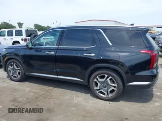 2024 Hyundai Palisade Limited z VIN KM8R5DGE9RU681973, wystawiony jako IAAI lot #42245991 z przebiegiem 28 258 mil mil oraz . Historia ofert i sprzedaży dostępna na DreamBid. Obrazek 14.