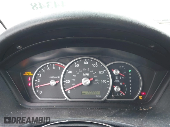 2005 Mitsubishi Endeavor LS with VIN 4A4MM21S65E020791, listed as a IAAI auction lot 41844348 with 208,007 mi miles. Bid and sale history available at carsss.com. Image 7.