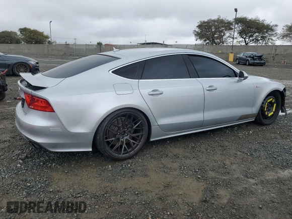 2012 Audi A7 3.0 Prestige with VIN WAUSGAFC1CN017664, listed as a Copart auction lot 44641245 with 160,746 mi miles and Salvage Title. Bid and sale history available at carsss.com. Image 3.