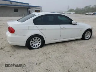 2011 BMW 3 Series 328i with VIN WBAPH5C53BA448027, listed as a Copart auction lot 51162725 with 194,891 mi miles and Salvage Title. Bid and sale history available at carsss.com. Image 3.