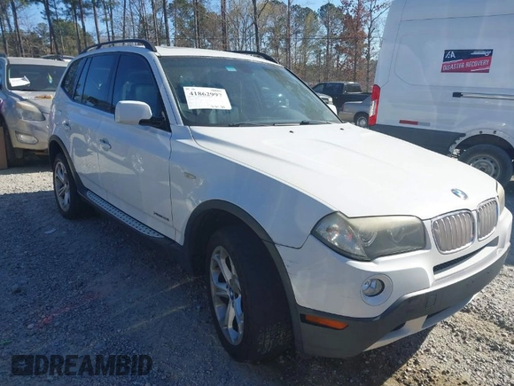 2009 BMW X3 xDrive30i with VIN WBXPC93499WJ30722, listed as a IAAI auction lot 41862997 with 170,028 mi miles. Bid and sale history available at carsss.com. Image 1.