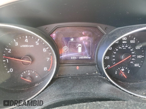 2017 Kia Sedona LX with VIN KNDMB5C15H6242708, listed as a Copart auction lot 52725965 with 165,992 mi miles and Clean Title. Bid and sale history available at DreamBid. Image 9.
