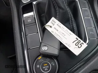 2023 Volkswagen Tiguan SE R-Line Black with VIN 3VV8B7AX3PM018096, listed as a IAAI auction lot 42174933 with 25,742 mi miles and . Bid and sale history available at DreamBid. Image 11.