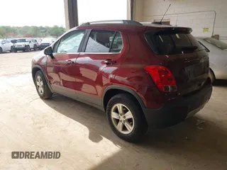 2016 Chevrolet Trax LT with VIN 3GNCJPSB6GL135019, listed as a IAAI auction lot 42212572 with 101,282 mi miles and . Bid and sale history available at DreamBid. Image 3.