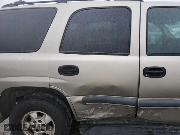 2002 Chevrolet Tahoe LS with VIN 1GNEC13Z92R283808, listed as a Copart auction lot 71348574 with 327,647 mi miles and Salvage Title. Bid and sale history available at carsss.com. Image 11.